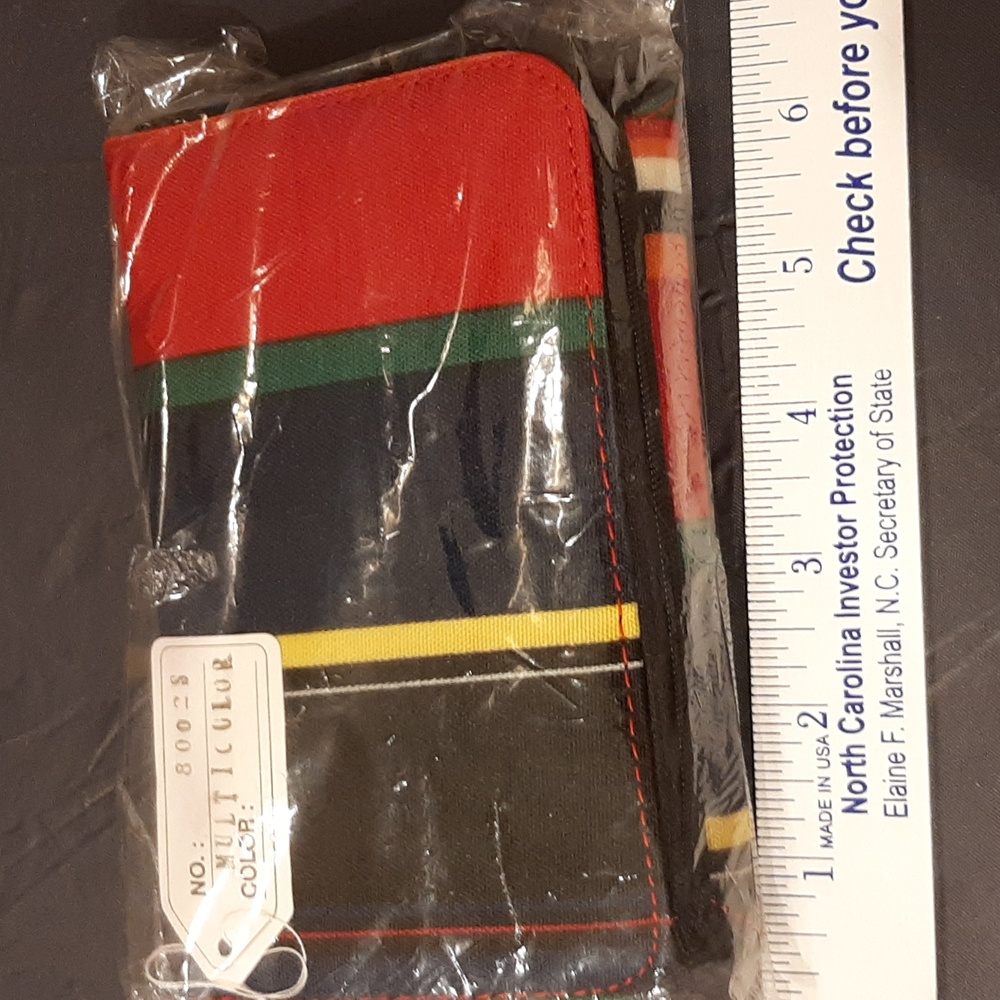 Medium Multicolor Wallet - Picture 12 of 13